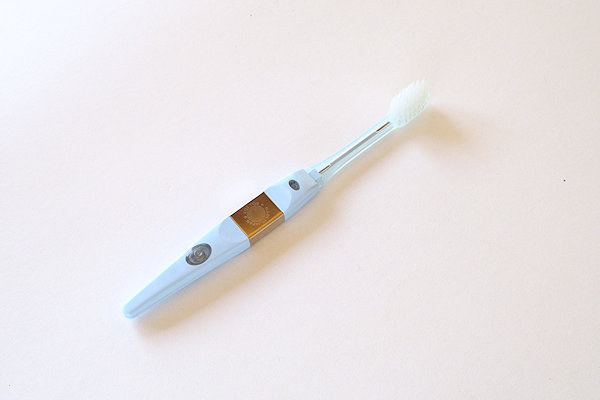 マイナスイオンで汚れが落ちるという歯ブラシ　ポプリ健康法